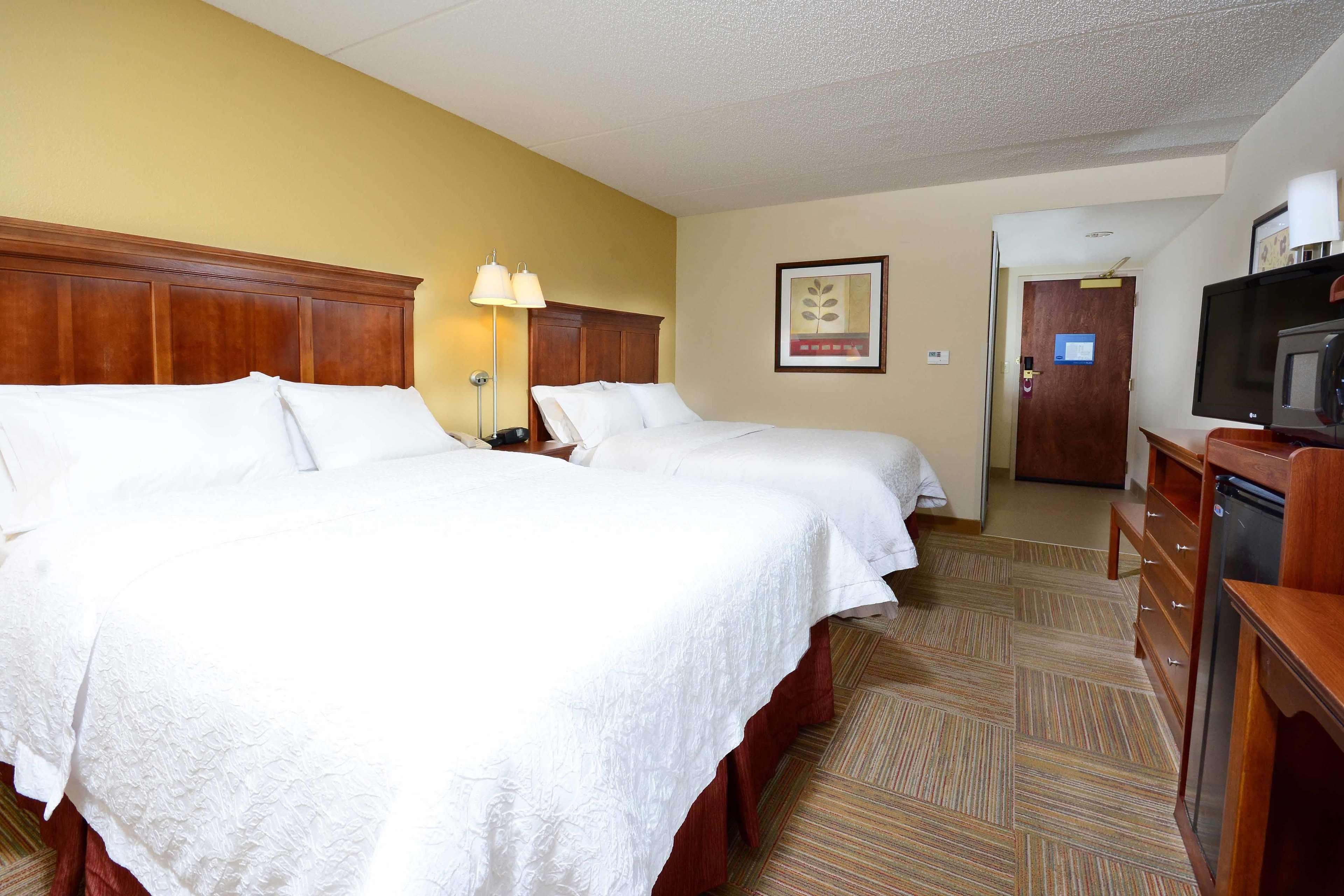 Hampton Inn Raleigh Capital Blvd North Eksteriør bilde