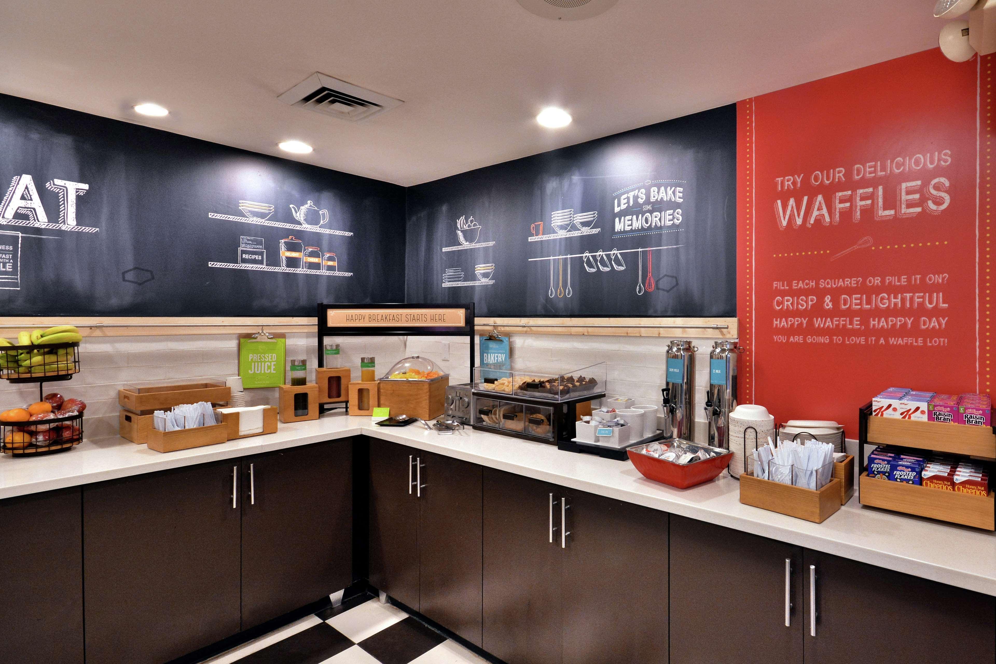 Hampton Inn Raleigh Capital Blvd North Eksteriør bilde