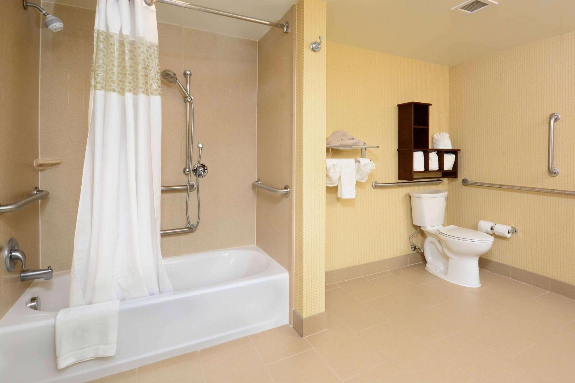 Hampton Inn Raleigh Capital Blvd North Eksteriør bilde