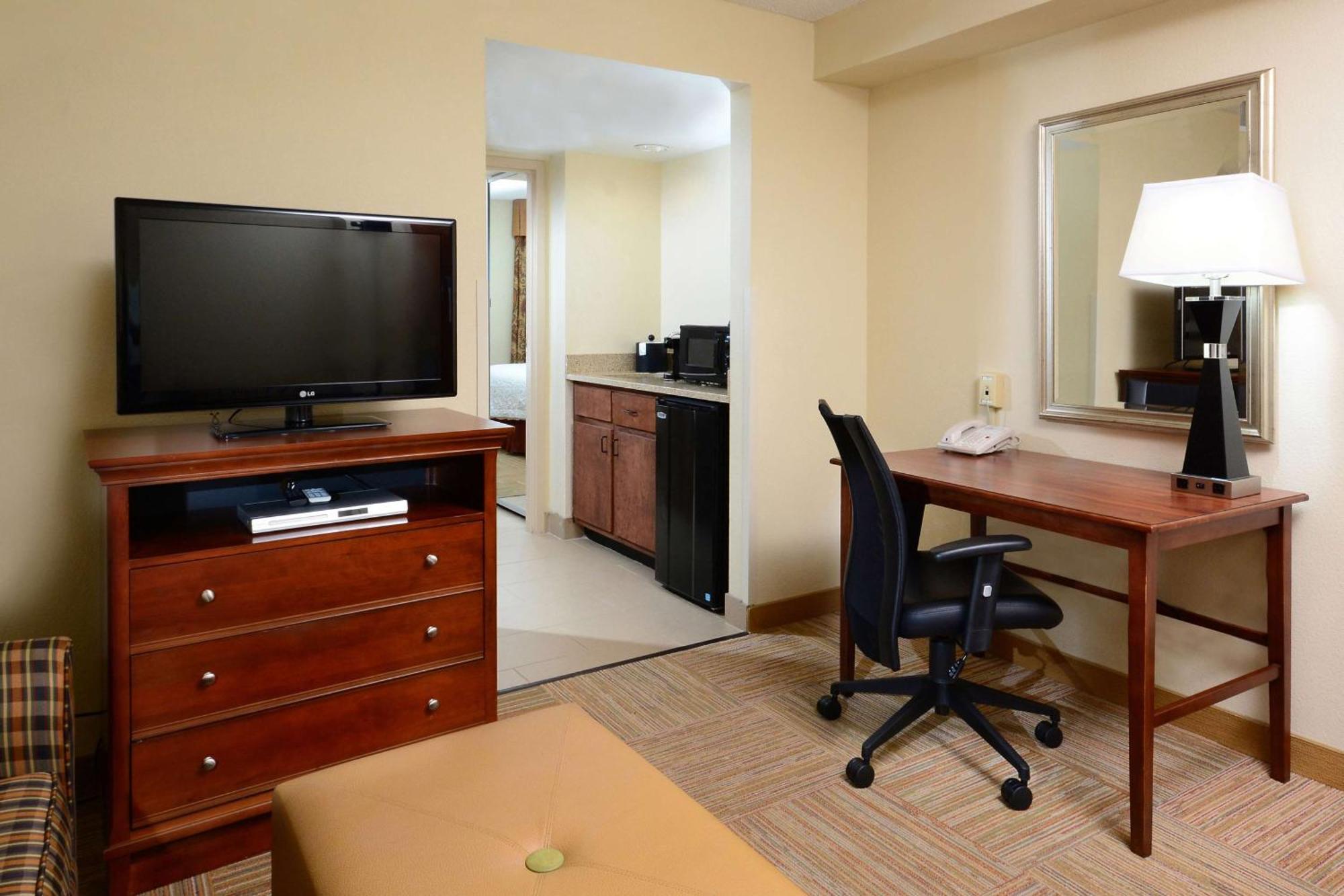 Hampton Inn Raleigh Capital Blvd North Eksteriør bilde